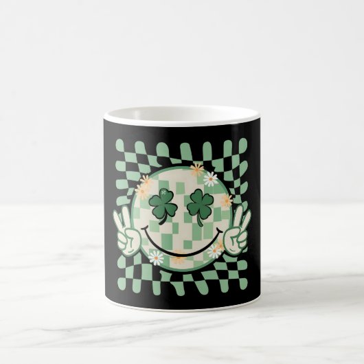 Kleeblatt Smile Face Funny St Patrick's Day Kaffeetasse (Mittel)