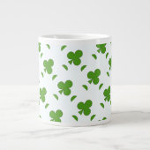 Kleeblatt St. Patrick's Day Jumbo-Tasse (Vorderseite)