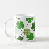 Kleeblatt-Tag reichlich St. Patricks Kaffeetasse (Links)