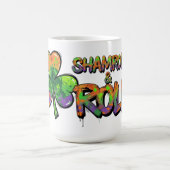 Kleeblatt und Roll St. Patrick's Day Kaffeetasse (Mittel)