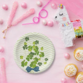 Kleeblattblumenstrauß, St Patrick Tag Pappteller (Party)