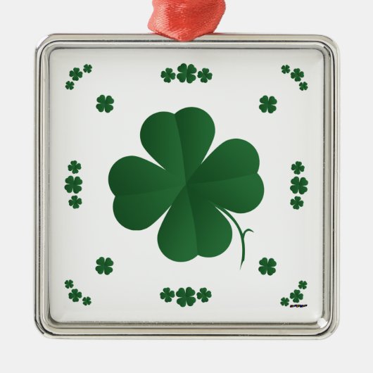 Kleeblätter Ornament Aus Metall (Vorne)