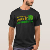 Kleeblätter, Shots und Shenanigans T-Shirt (Vorderseite)