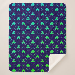 Kleeblätter St. Patricks Tag Muster-53223 Sherpadecke