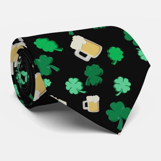 Kleeblätter und Bier Krawatte (Gerollt)
