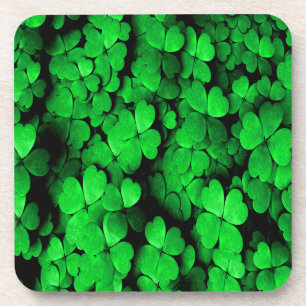 Kleeblätter und Herz St. Patrick's Day Green Getränkeuntersetzer