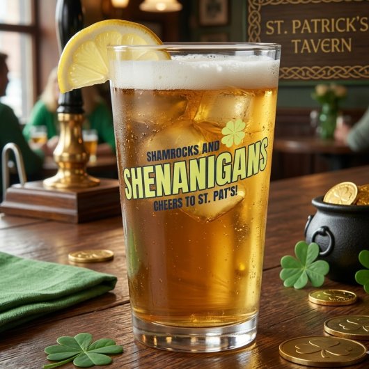 Kleeblätter und Schabernack St. Patrick's Day Pint Glas