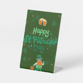 "Kleeblatts & Shenanigans: Ein St. Patrick's Day Sockelschild (Vorderseite)
