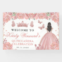 Kleid aus Roségold, braunhaarige Prinzessin Quince