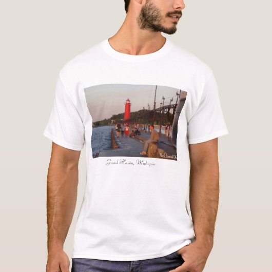 Kleid - großartiger Hafen, Michigan - gemalt T-Shirt (Vorderseite)