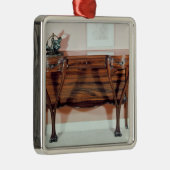 Kleiden-Tabelle Silbernes Ornament (Rechts)