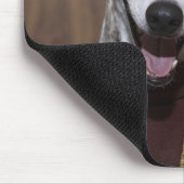 Kleiderhund am Spieltisch Mousepad (Ecke)