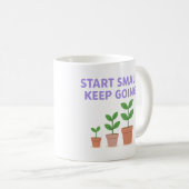Klein anfangen. Weiter machen - Tasse (VorderseiteRechts)