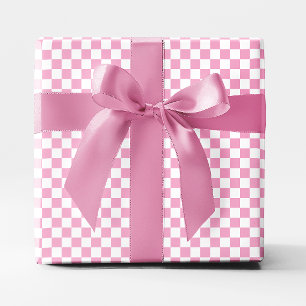 Klein Hellrosa und Weiß Kariert Geschenkpapier