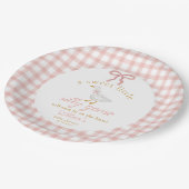 Kleine alberne Gans - Rosa Gingham-Baby-Party Pappteller (Schrägansicht)