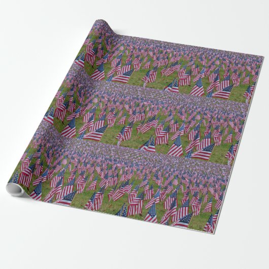 Kleine amerikanische Flaggen Geschenkpapier (Ungerollt)