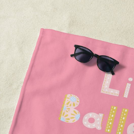 Kleine Ballerina Pink Ballettmädchen Name Strandtuch (Beispiel)