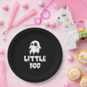 Kleine Boo in Halloween Cooles Grafikdesign Pappteller (Party)