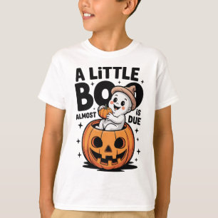 Kleine Boo ist fast fällig Süße Halloween-Schwange T-Shirt