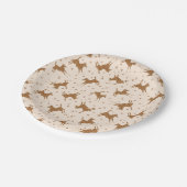 Kleine braune Pferde - auf Lachsrosa. Pappteller (Schrägansicht)