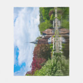 Kleine Burg am See in Brügge, Belgien Fleecedecke (Vorderseite)