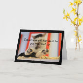 Kleine Cat Feet bekommt gute Wünsche Karte (Gelbe Blume)