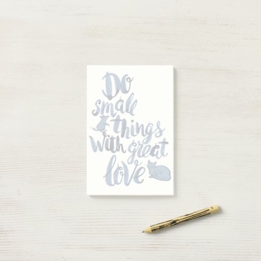 Kleine Dinge mit großer Liebe machen Post-it Klebezettel (Auf Schreibtisch)