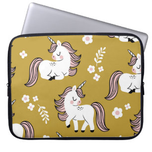 Kleine Einhörner, Blume, Vintages gelbes Muster. Laptopschutzhülle