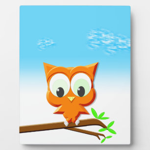Kleine Eule auf einer Zweige Fotoplatte