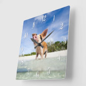 Kleine Ferkel Quadratische Wanduhr (Winkel)