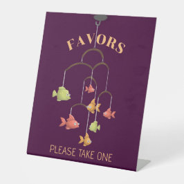 Kleine Fish Crimson Baby Duwer Favoriten Sockelschild