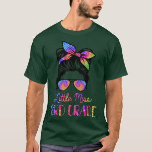 Kleine Fräulein Schülerinnen der 3. Klasse Zurück T-Shirt