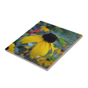 Kleine gelbe Blume Fliese