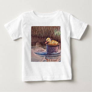 Kleine gelbe Entenpiele in Eimer Baby T-shirt