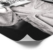 Kleine Girl Drink Kaffee Poster (Ecke)