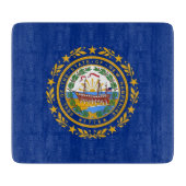 Kleine Glasschneidplatte mit der Flagge New Hampsh Schneidebrett (Vorderseite)
