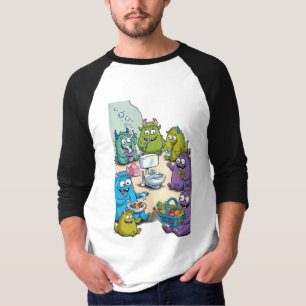 Kleine, harmlose Monster, die täglich Aktivitäten T-Shirt