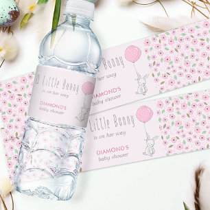 Kleine Häschen Rosa Florale Babyparty Wasserflaschenetikett