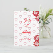 Kleine Herzen Hochzeit Einladung (Stehend Vorderseite)