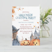 Kleine Hexe und Castle Halloween Party Einladung (Stehend Vorderseite)