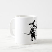 Kleine Hexe und Clown Kaffeetasse (Vorderseite Links)