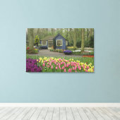 Kleine Hütte Blume, Keukenhof Gardens, Leinwanddruck (Insitu (Holzboden))