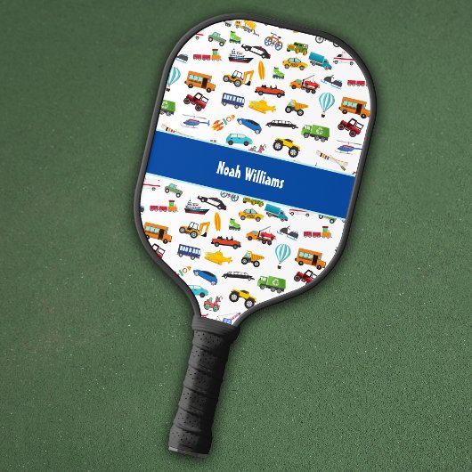 Kleine Junge Dinge, die Fahrzeuge bewegen Kid Name Pickleball Schläger