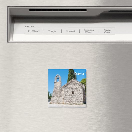 Kleine Kirche auf dem Marjan-Hügel bei Split - Kro Magnet (In Situ (Geschirrspüler))