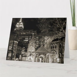 KLEINE KIRCHE IN DER GROSSEN STADTJumbo-Grußkarte Karte