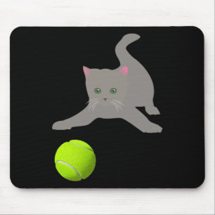 Kleine Kleinigkeit mit einer Tennisball Katze Mousepad