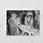 Kleine Krankenschwester, 1943 Postkarte (Vorne/Hinten)