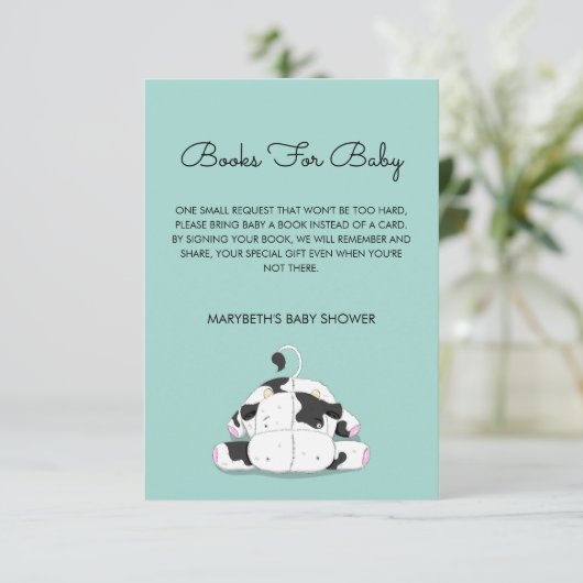 Kleine Kuh-Babydusche mit einer Reservierungskarte Einladung (Stehend Vorderseite)