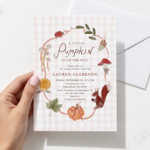 Kleine Kürbis-Gingham-Herbst-Baby-Shower-Einladung