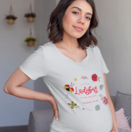 Kleine Ladybug Mommy zu sein T-Shirt